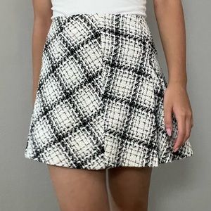 Black and white tweed Zara skirt